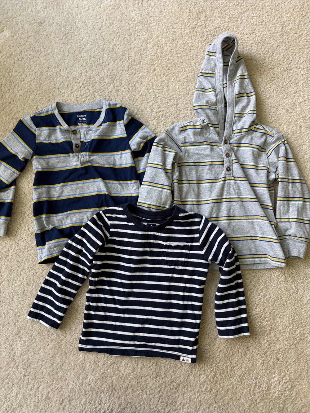 Carter's and Gap Long-Sleeve Tees Trio 3T